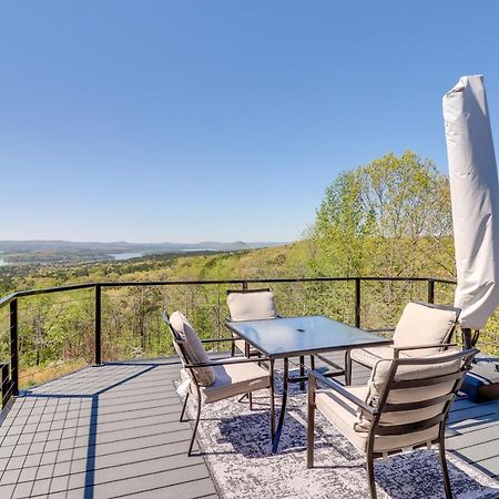 Charming Edgemont Home With Deck And Lake Views! Fairfield Bay Luaran gambar