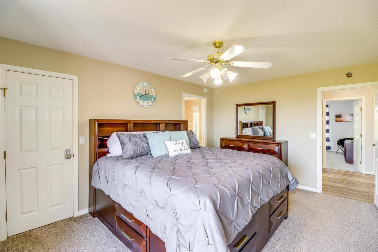 Charming Edgemont Home With Deck And Lake Views! Fairfield Bay Luaran gambar