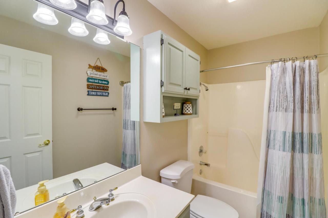 Charming Edgemont Home With Deck And Lake Views! Fairfield Bay Luaran gambar