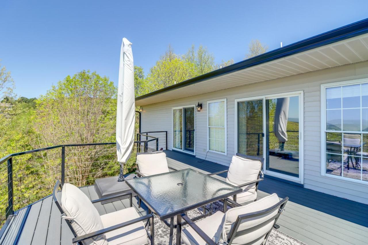 Charming Edgemont Home With Deck And Lake Views! Fairfield Bay Luaran gambar
