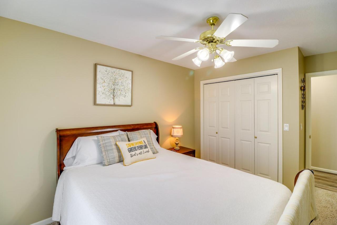Charming Edgemont Home With Deck And Lake Views! Fairfield Bay Luaran gambar