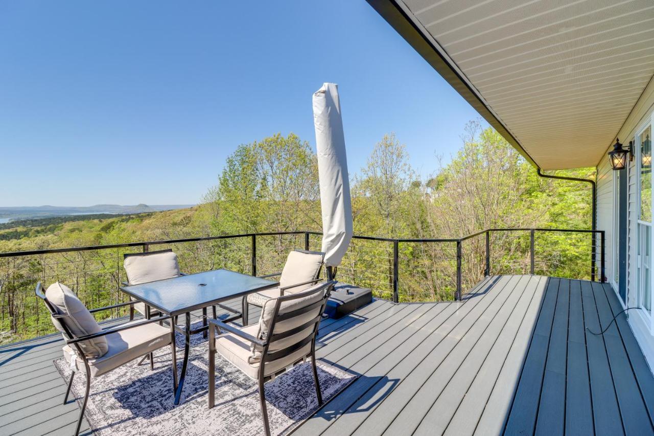 Charming Edgemont Home With Deck And Lake Views! Fairfield Bay Luaran gambar